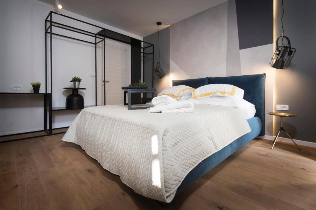 Sibinicum Luxury Rooms Šibenik Buitenkant foto
